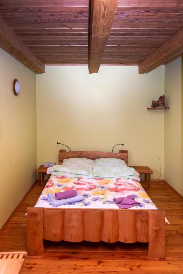 Bieszczadzki Kat Villa Lesko Dış mekan fotoğraf